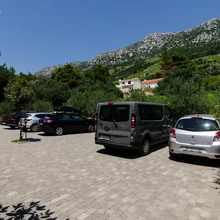 Plavac Mali-2 By Interhome Potomje