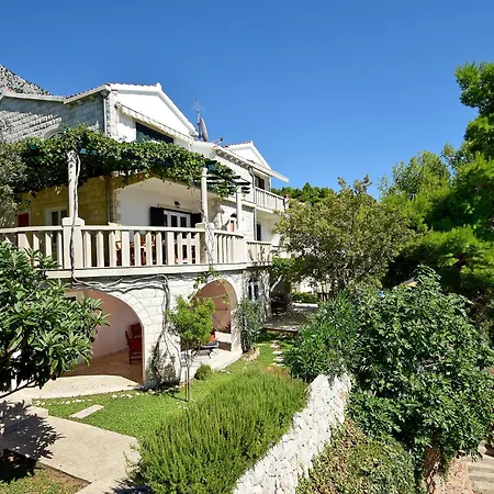 Plavac Mali-2 By Interhome Lejlighed