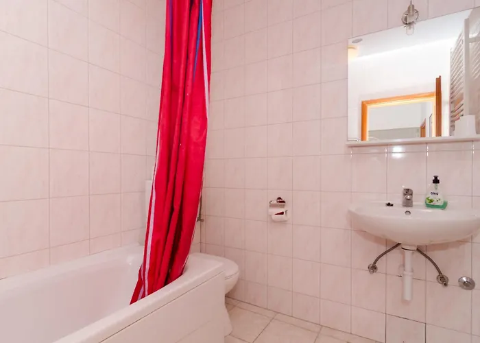 Plavac Mali-2 By Interhome * Potomje